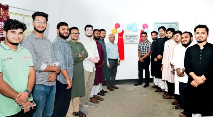 চট্টগ্রাম বিশ্ববিদ্যালয়ে উদ্বোধন হলো ‘চাকসু সাইবার ক্যাফে অ্যান্ড ডিজিটাল লার্নিং হাব’